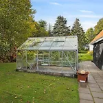 750 M2 Countryside Idyll With Activity Хадерслев
