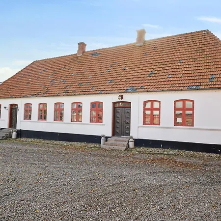 750 M2 Countryside Idyll With Activity Haderslev