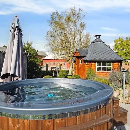 750 M2 Countryside Idyll With Activity * Haderslev