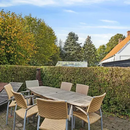 750 M2 Countryside Idyll With Activity Farmház